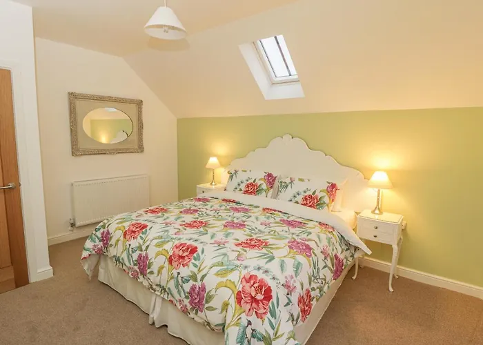 May Cottage * Scarborough